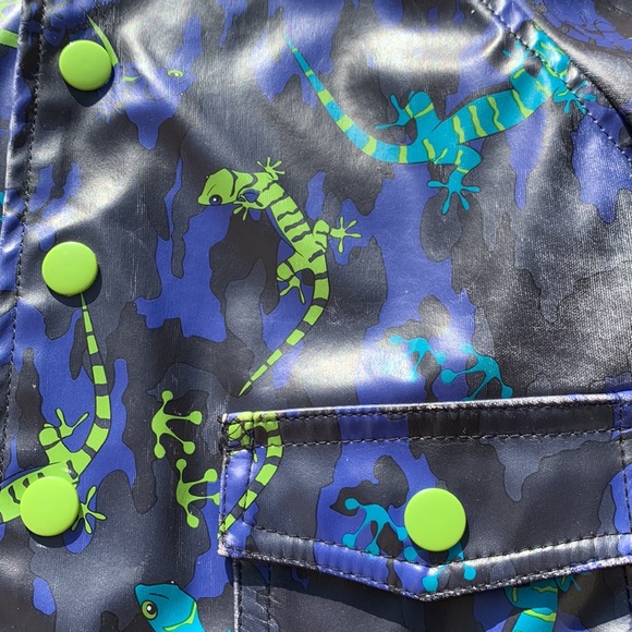 18m Rain jacket - Picture 2 of 2